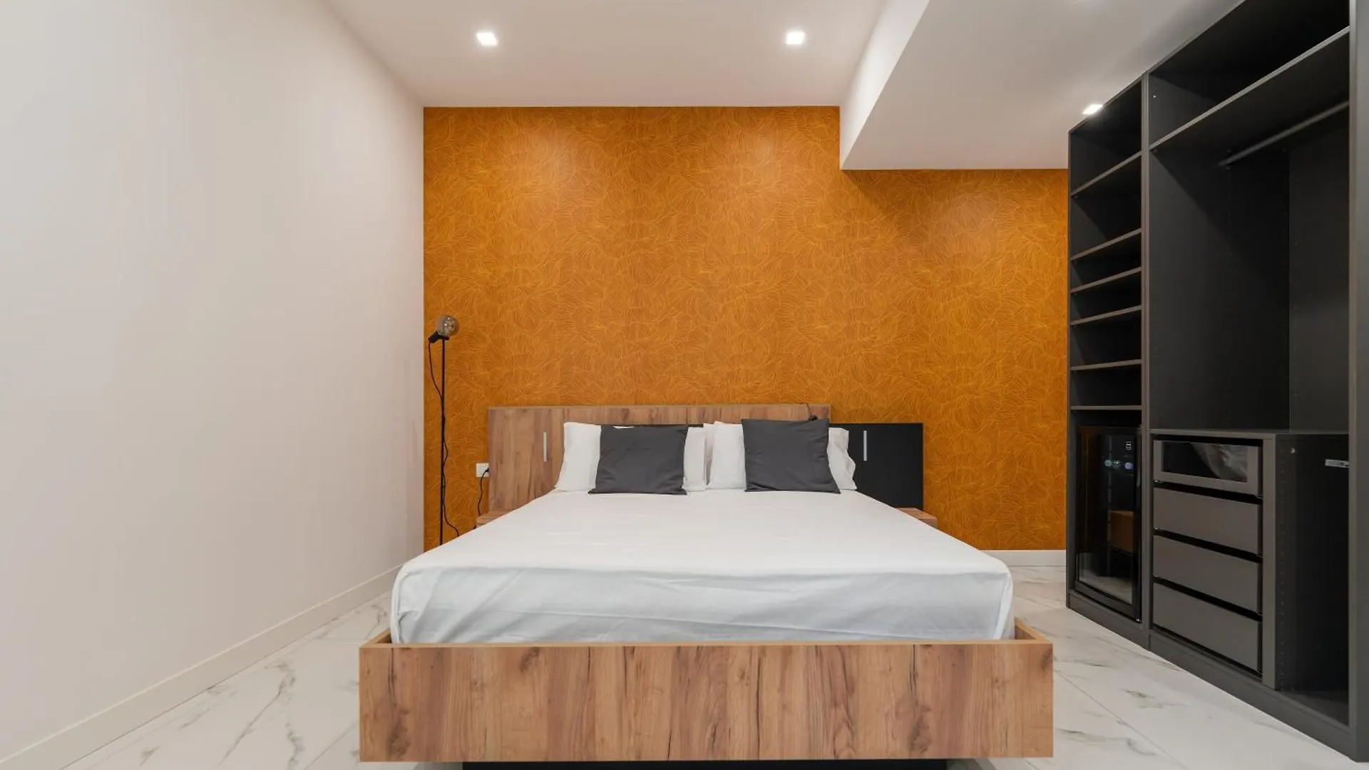 Atmosphera Rooms Naples Bed & Breakfast